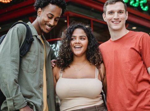 Infographic showing money flowing out of a wallet, illustrating overspending.